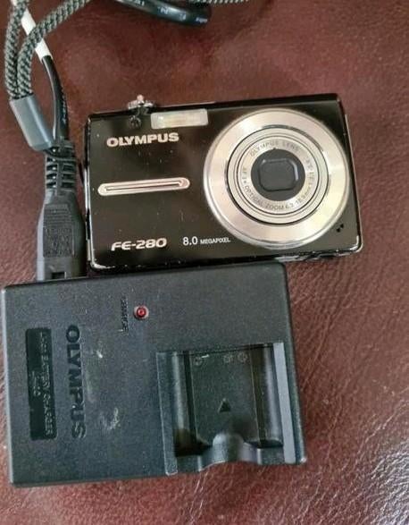 Appareil photo numérique, Olympus 8 méga pixels, Enlèvement ou Envoi, Comme neuf