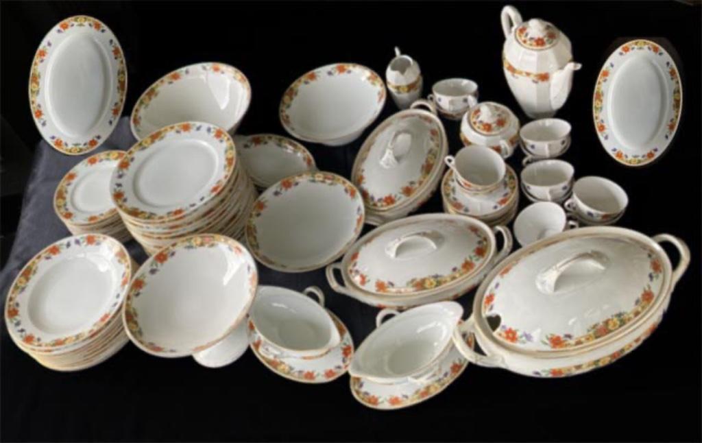 Vaisselle ancienne en porcelaine de Schlaggenwald- Haas & Cz, Enlèvement