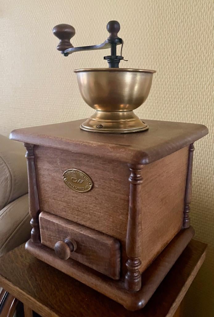 Moulin à café ancien en bois- style vintage, Enlèvement