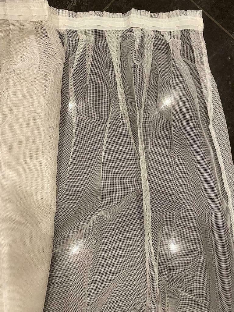 2 gelijke stukken wit transparant voile glas gordijnen (set3, Gebruikt, 100 tot 150 cm, Ophalen of Verzenden, Wit