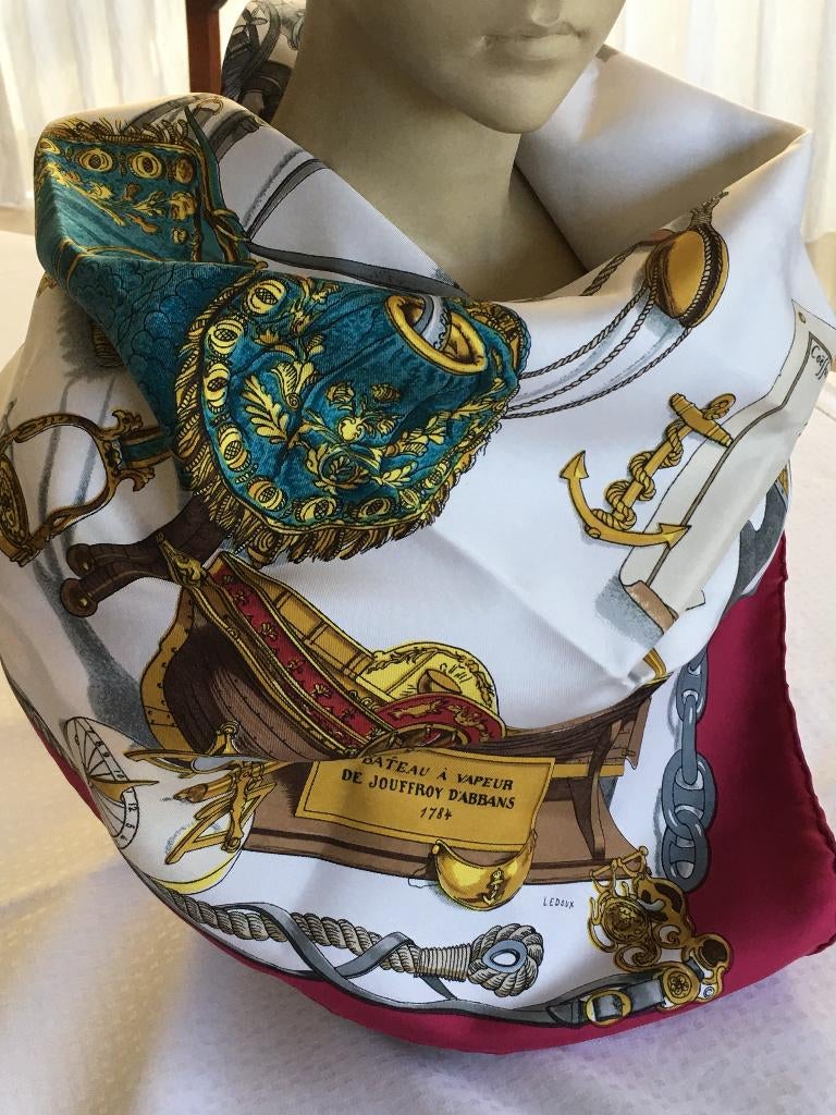 Nouveau foulard vintage en soie Hermès, Enlèvement ou Envoi, Écharpe