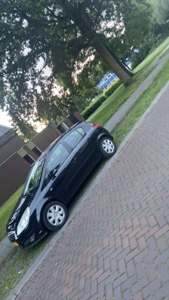 Opel corsa, Auto's, Zwart, Handgeschakeld, 5 deurs, Particulier