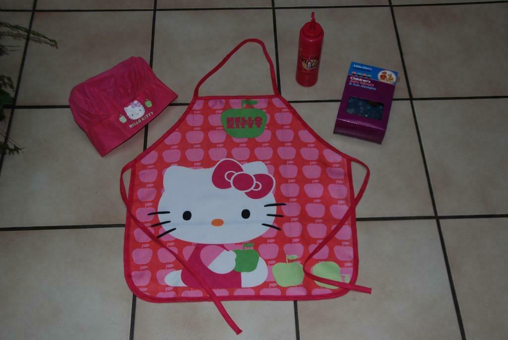Lot Hello Kitty pour pâtissiers en herbe comme NEUF!, Enfants & Bébés, Jouets | Peluches, Comme neuf, Enlèvement ou Envoi
