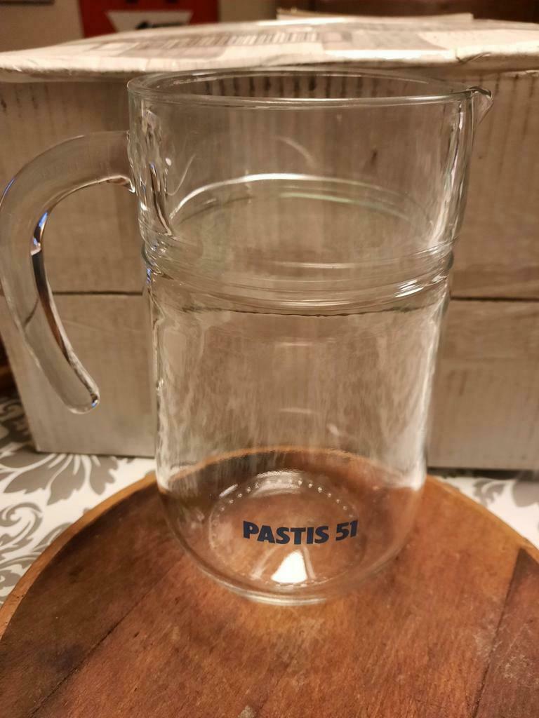 Caraf van Pastis 51 ( Marseille ) 1 liter . 15 euro ., Verzamelen, Glas en Drinkglazen, Ophalen of Verzenden, Zo goed als nieuw
