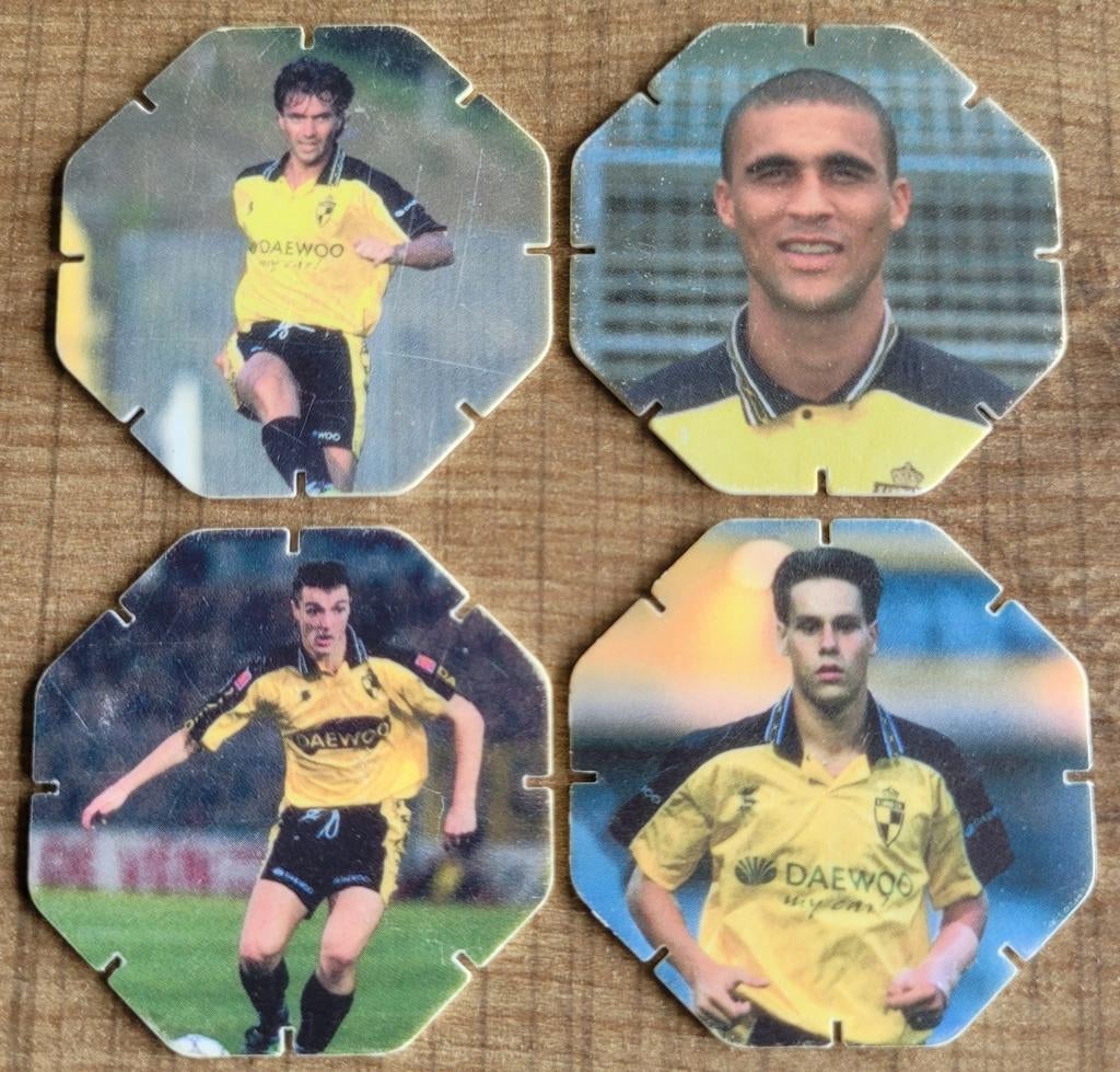 4 verzamelplaatjes voetbalclub S.K. Lierse (jaren '90), Ophalen of Verzenden, Gebruikt, Poster, Plaatje of Sticker
