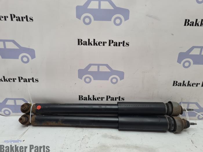 Kit amortisseur d'un Nissan Juke, -, -, 3 mois de garantie, Utilisé