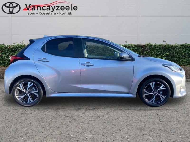 Toyota Yaris Teamplayer+cam+DAB+carplay+androidauto, Auto's, Overige kleuren, 116 pk, Hybride Elektrisch/Benzine, Yaris