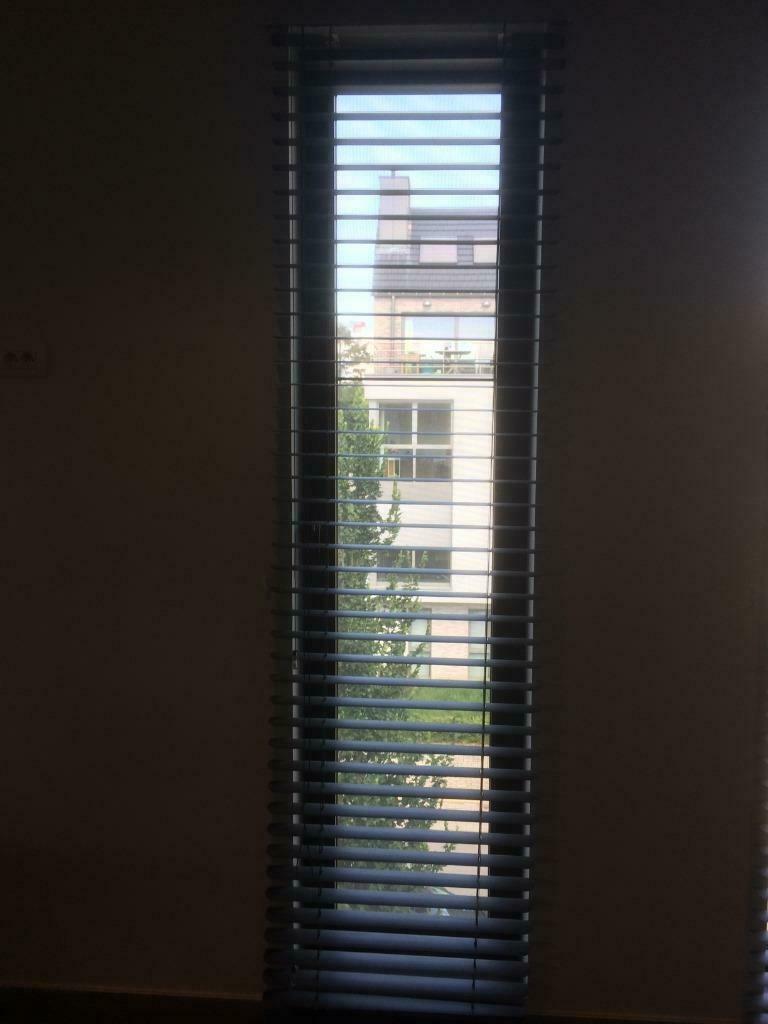 5 Horizontale Luxaflex jaloezieën in aluminium, Ophalen, 200 cm of meer, 50 tot 100 cm, Zo goed als nieuw