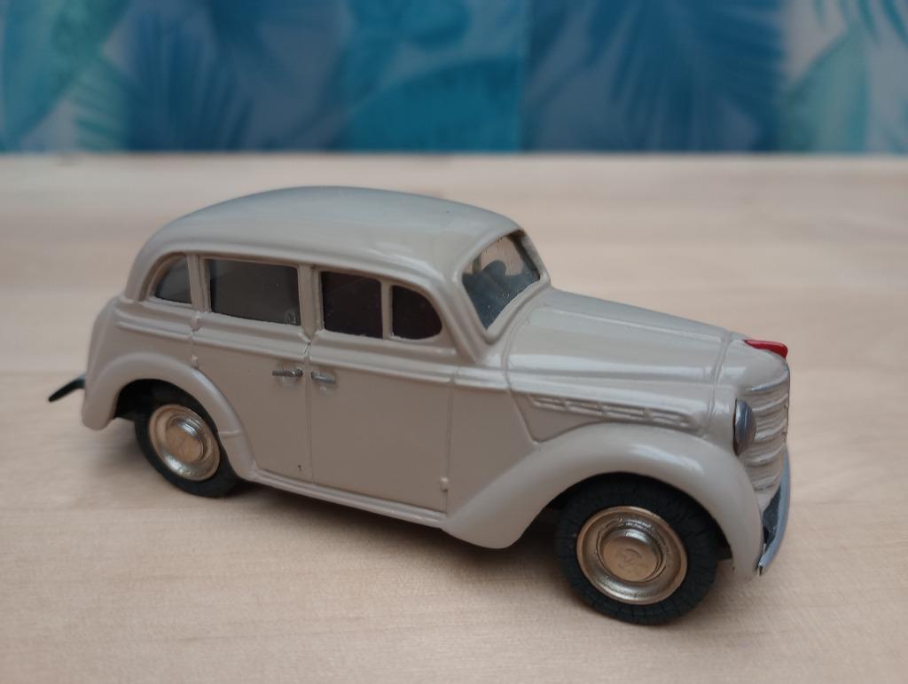 Moskvitch 400 1/43, Enlèvement ou Envoi, Utilisé, Voiture