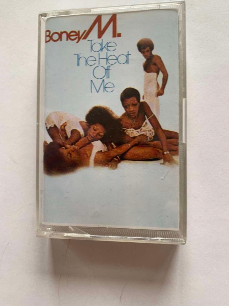 Boney M take the heat off me mc k7 tape muziek cassette, Ophalen of Verzenden, Gebruikt