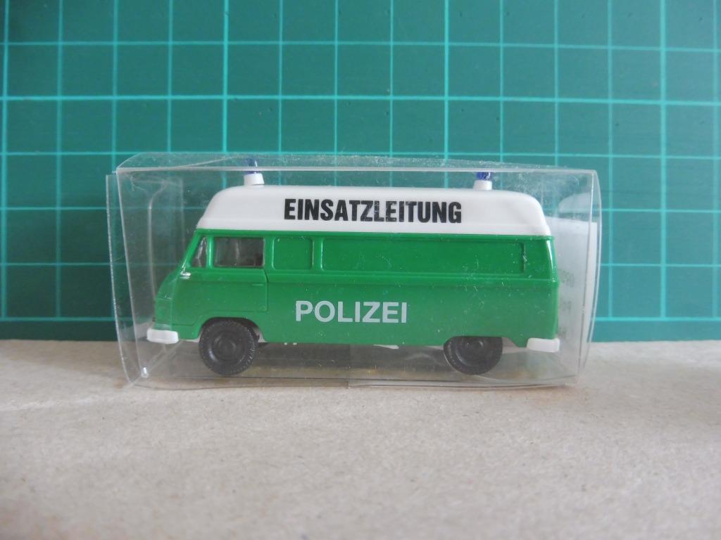 1:87 I.M.U. IMU 09005 Hanomag Henschel F25 1967-1973 Polizei, Enlèvement ou Envoi, Comme neuf, Voiture, Autres marques