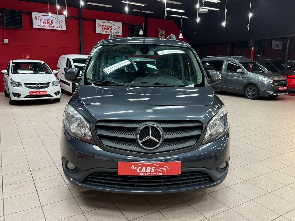 Citan 1.5 CDI Family BE Start/Stop**AIRCO**TREKHAAK**, Auto's, Voorwielaandrijving, Euro 6, 4 cilinders, Electronic Stability Program (ESP)