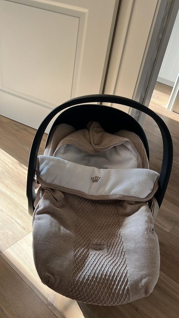 Cybex compleet met alle bekleding van FIRST, Kinderen en Baby's, Kinderwagens en Combinaties, Ophalen, Zo goed als nieuw