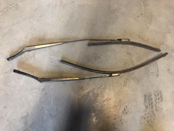 Ruitenwisserarm set van een Volkswagen Golf, Gebruikt, -, Volkswagen, -