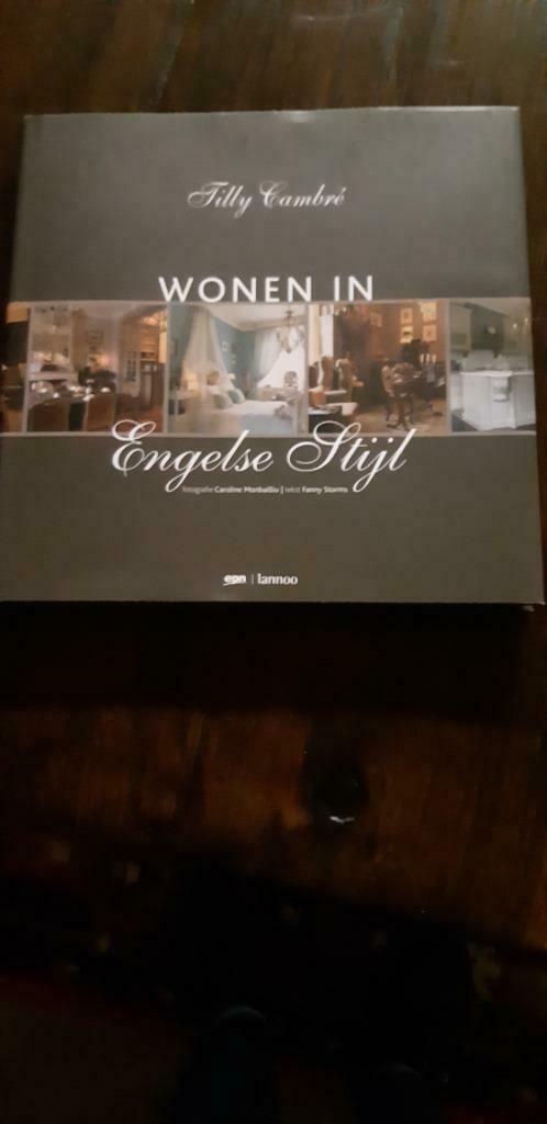 boek Tilley Cambré Wonen in Engelse stijl NIEUW, Ophalen of Verzenden, Gelezen, Interieur en Design