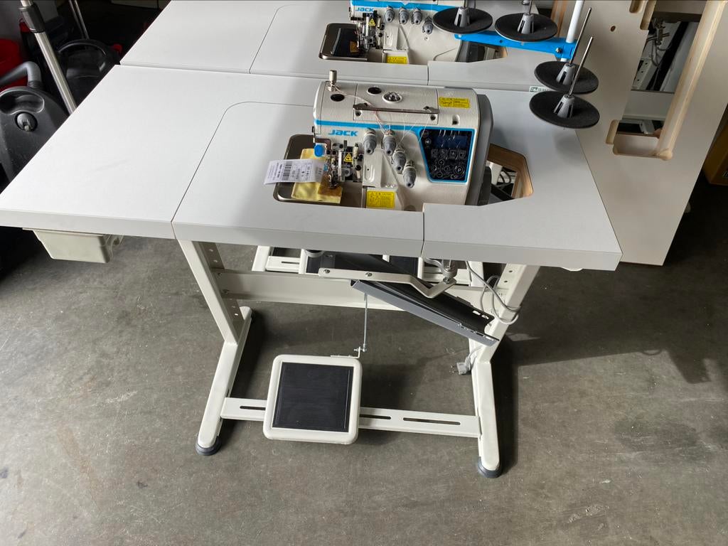 Industriele lockmachine overlock jack c5f automaat nieuw, Overige merken, Nieuw, Ophalen of Verzenden, Lockmachine