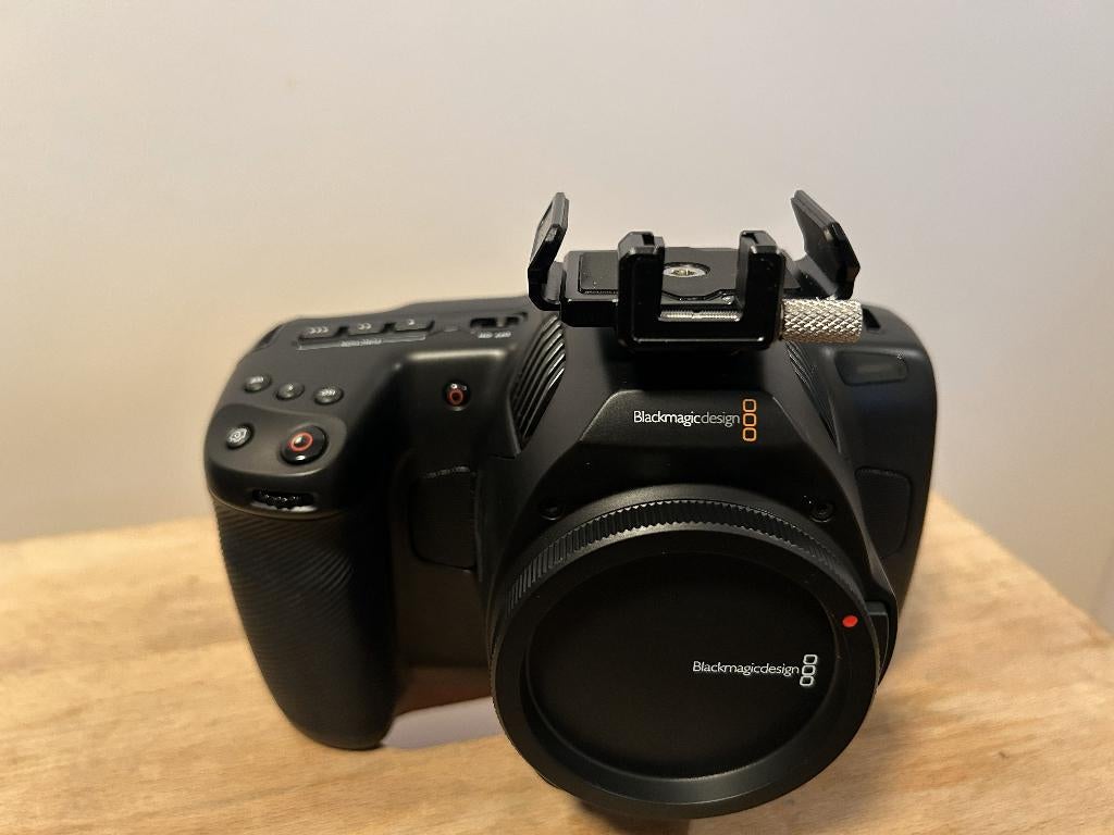 Blackmagic 6K camera incl lens + toebehoren, Caméra, Comme neuf, Moins de 8x, Full HD