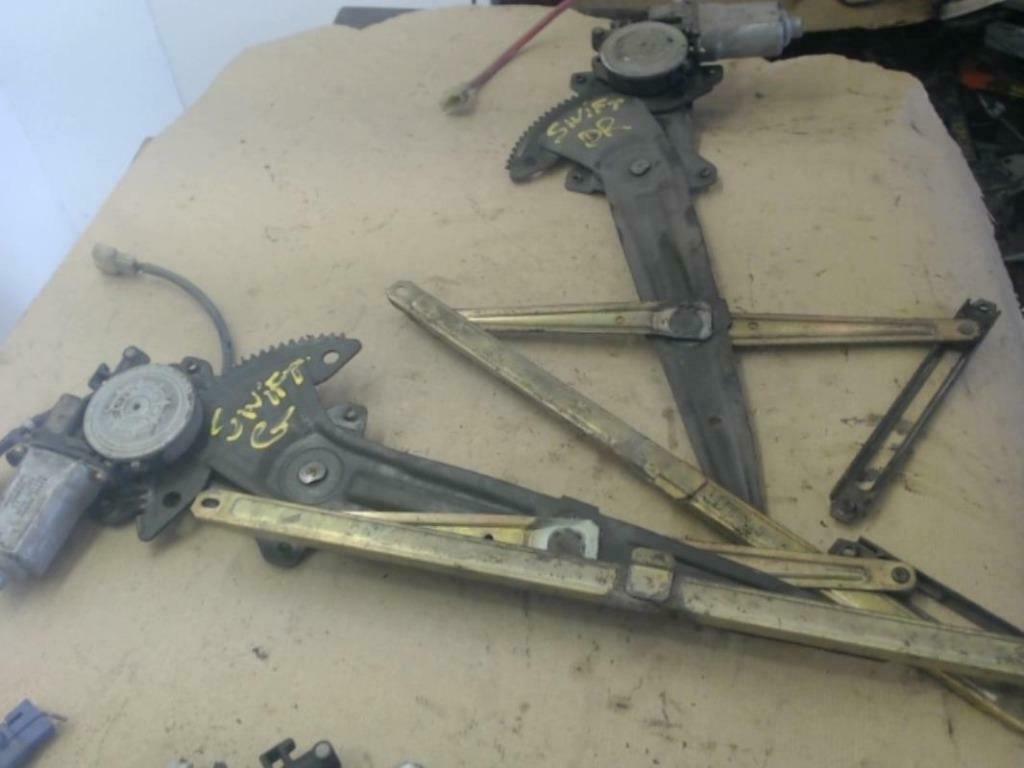 Lève vitre électrique avant gauche Suzuki Swift II, Motoren, Ophalen, Gebruikt