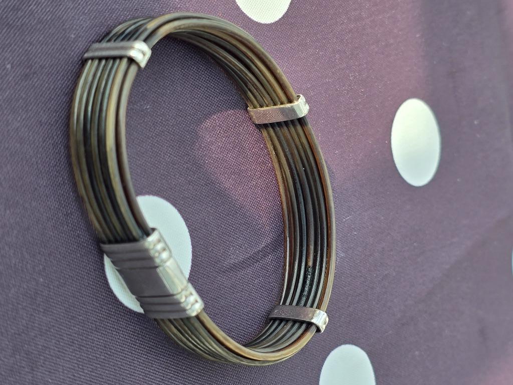 Bracelet poiles d'éléphant Albanu, Enlèvement ou Envoi, Comme neuf