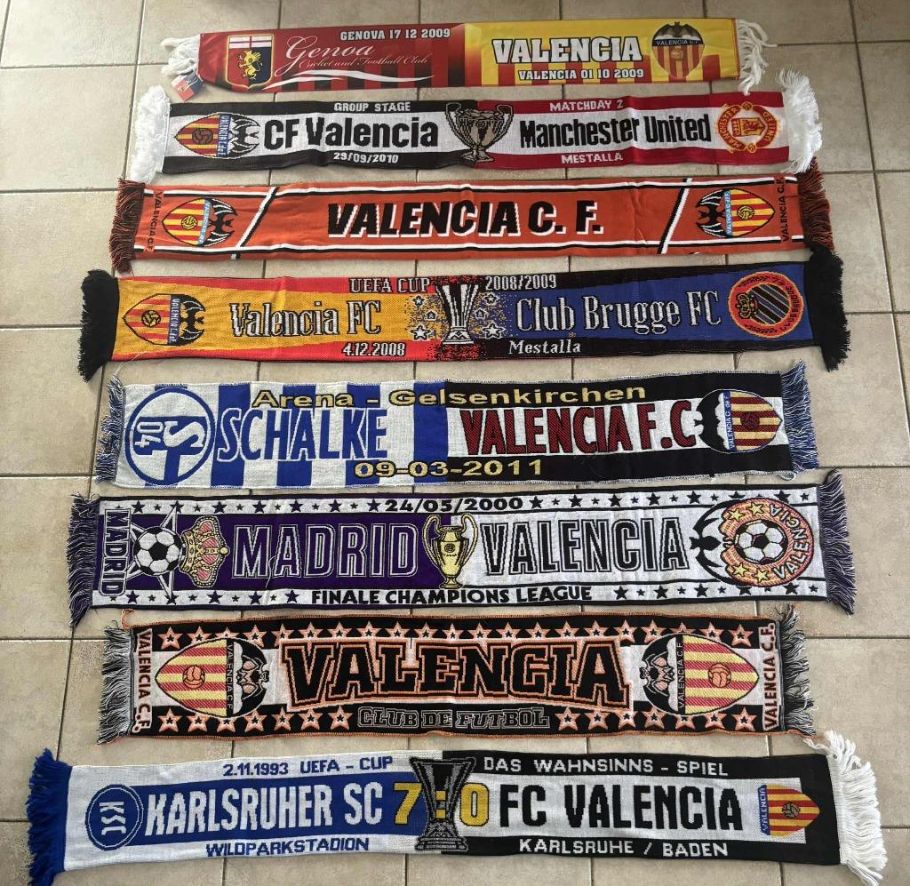 Lot de foulards Valencia CF pour collectionneurs (8 pièces), Envoi, Utilisé, Fanion ou Écharpe