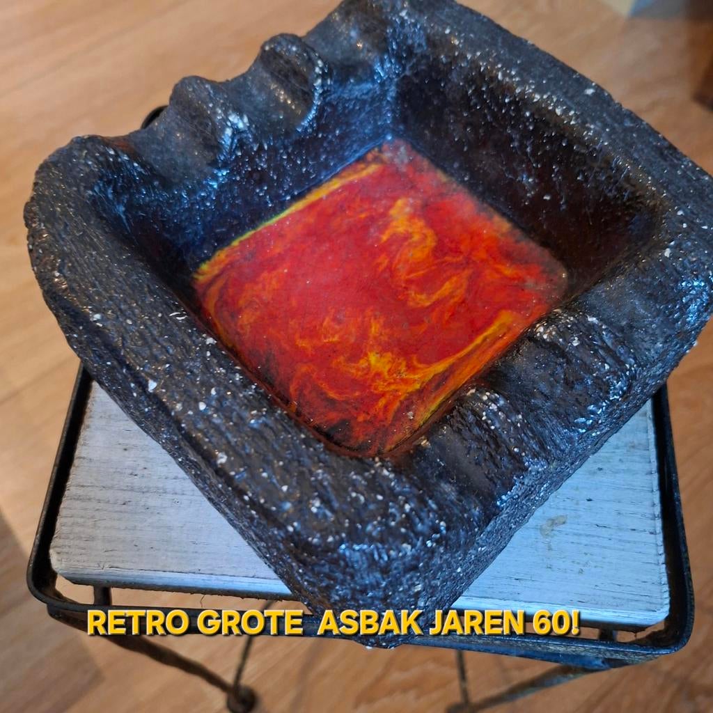 RETRO ASBAK 15X15CM JAREN 60, Ophalen of Verzenden