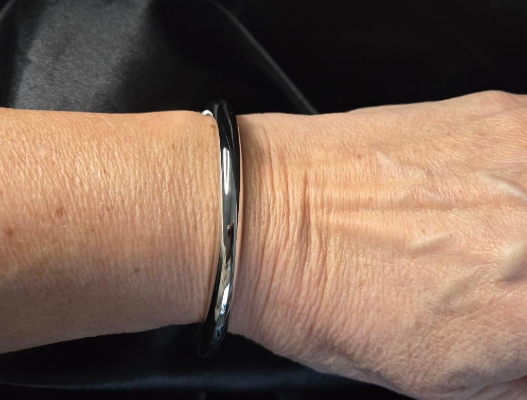 Bracelet esclave rond lourd classique en argent. 2026/105, Enlèvement ou Envoi, Neuf, Argent, Argent