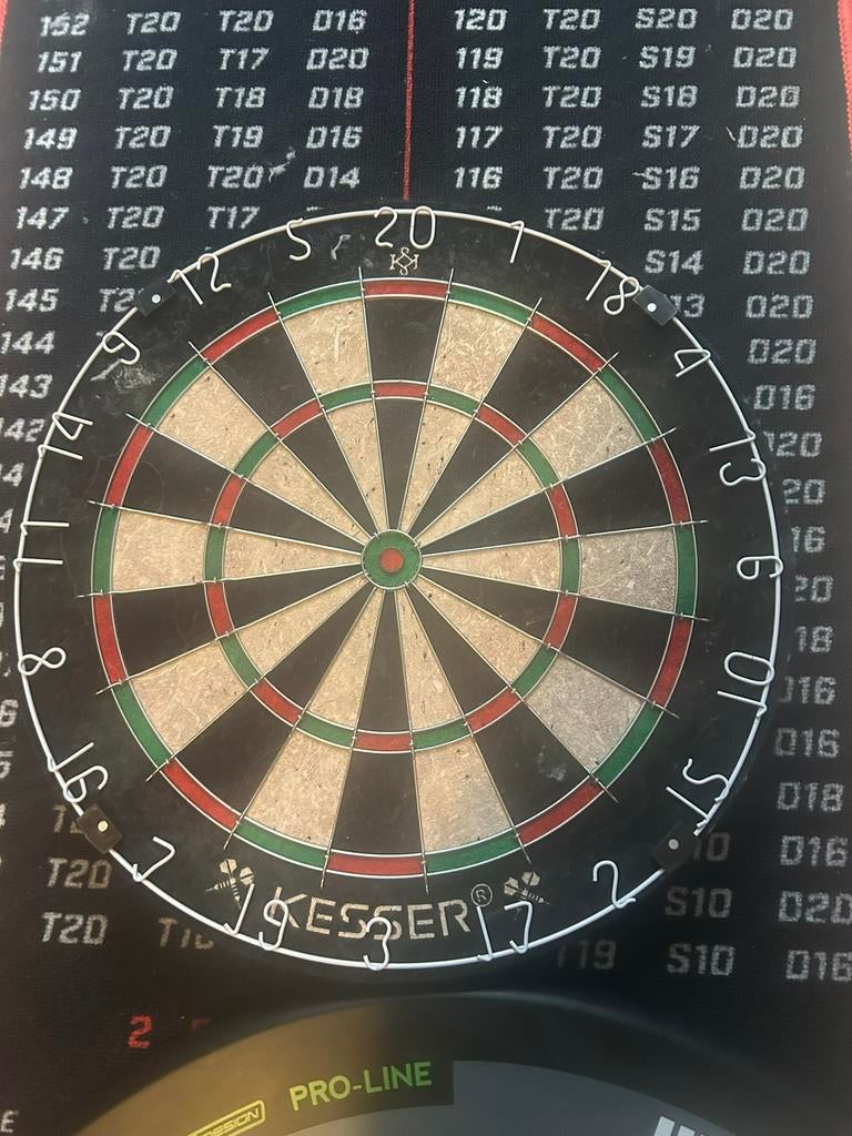 Dartboard, Ophalen, Zo goed als nieuw, Dartbord
