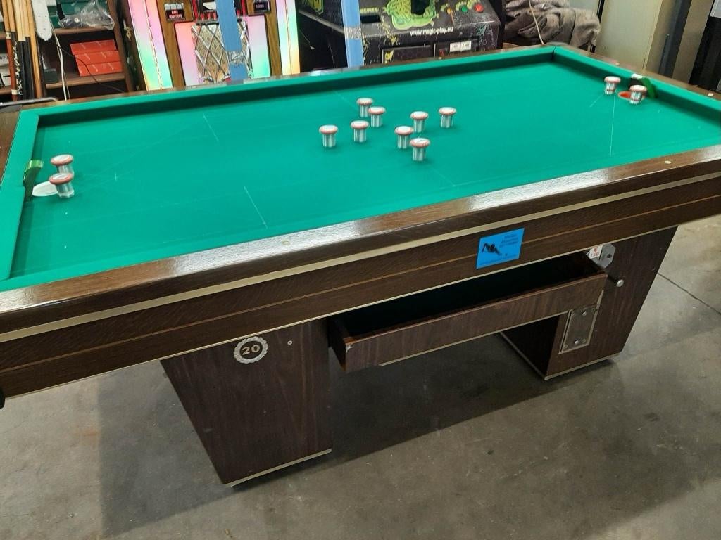 Allerlei biljarts., Ophalen of Verzenden, Zo goed als nieuw, Biljarttafel