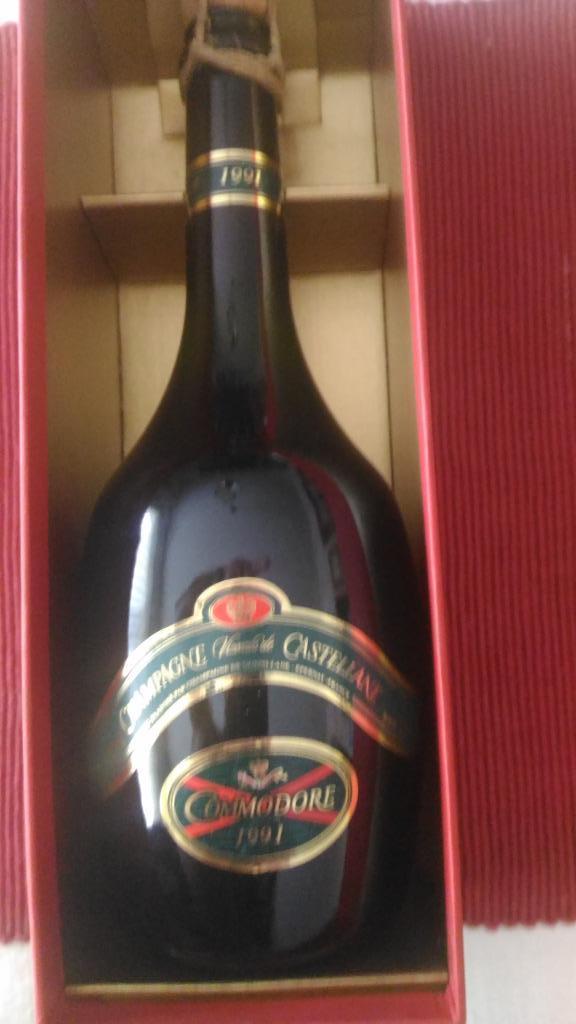 Castelane cuvée commodre 1991 avec ficelage, Enlèvement, Comme neuf