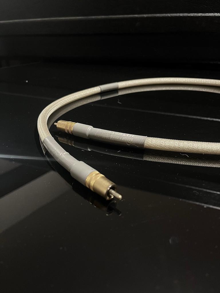 CABLE STEALTH  VARIDIG USA COAX DIGITAL 1M 280€, Enlèvement ou Envoi, Comme neuf, Moins de 2 mètres