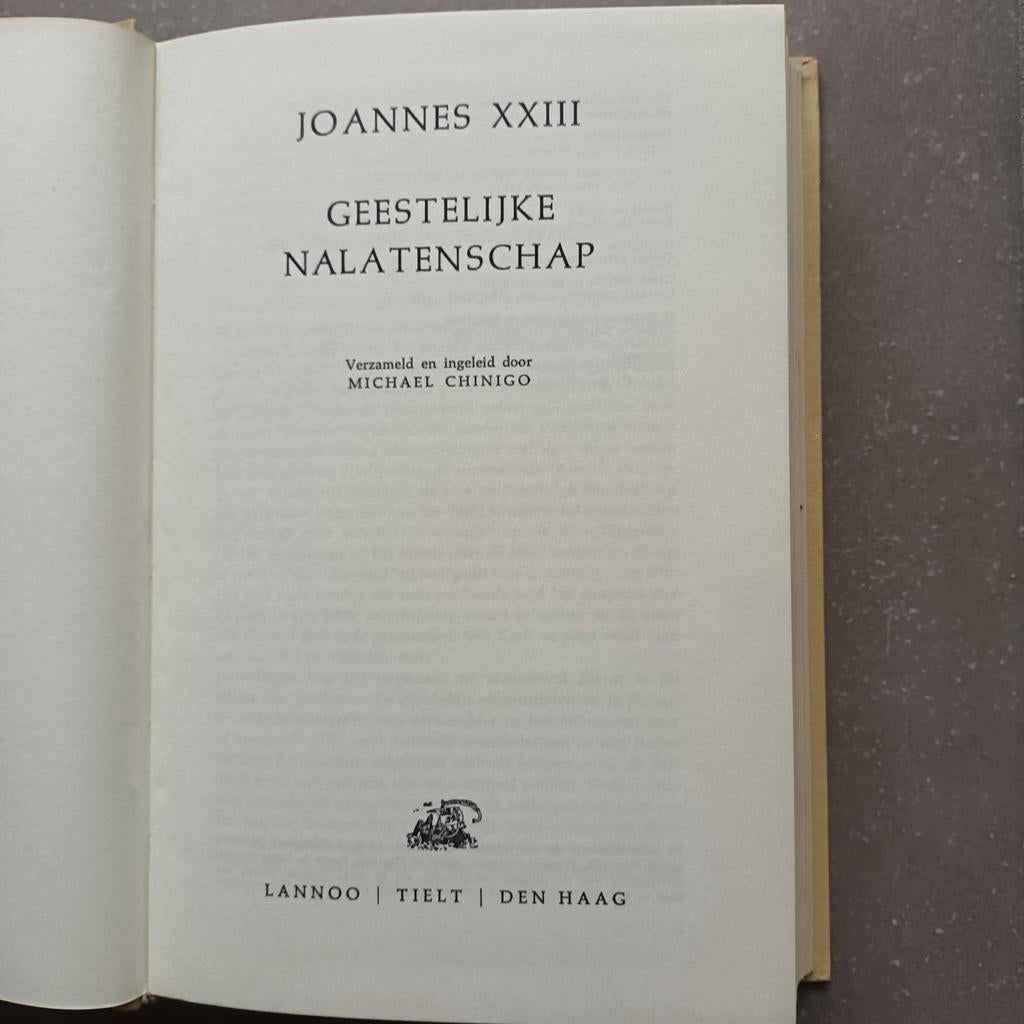JOHANNES XXIII (23) GEESTELIJKE NALATENSCHAP, Ophalen of Verzenden, Zo goed als nieuw, Christendom | Katholiek