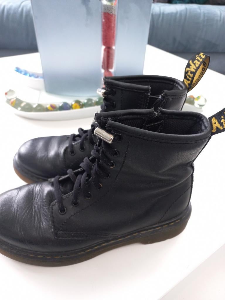 Bottines "Docteur  Martens" cuir noires 33, Kinderen en Baby's, Zo goed als nieuw