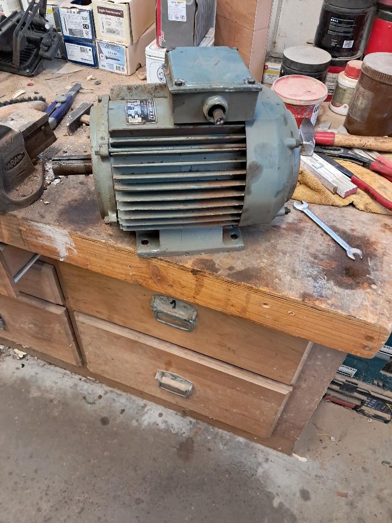 drijfkrachtmotor, Ophalen