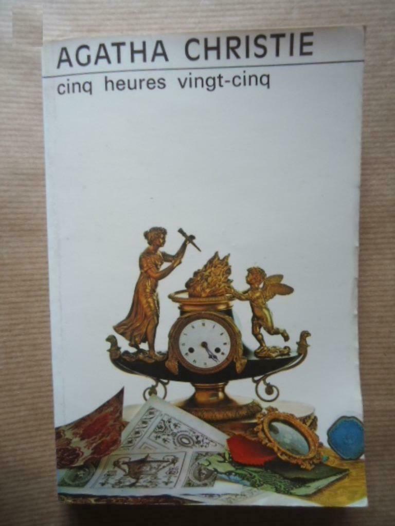 AGATHA CHRISTIE // CINQ HEURES VINGT-CINQ, Boeken, Romans, Gelezen, Ophalen of Verzenden