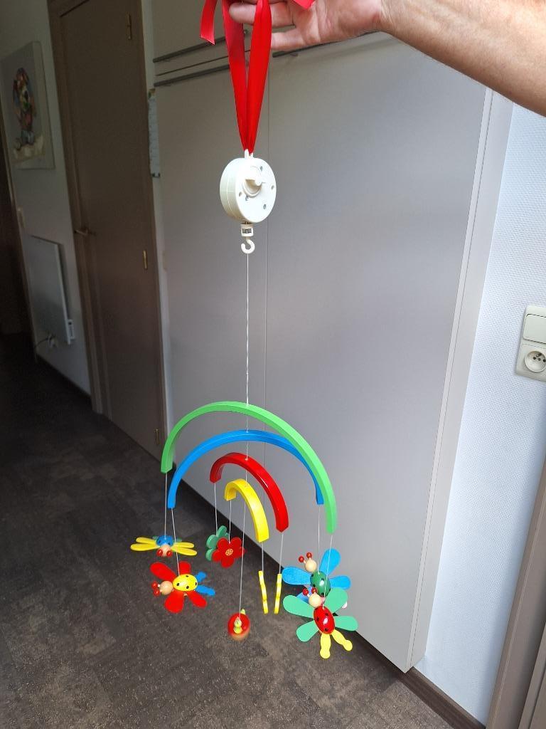 muziekje voor baby's, Ophalen, Zo goed als nieuw, Met geluid