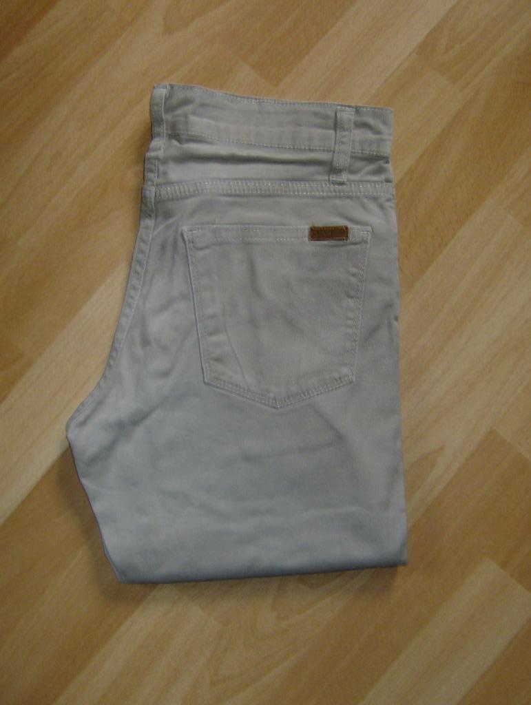 jeansbroek ecru merk carhartt riot pant - maat 28/34, Enlèvement ou Envoi, Porté, W32 (confection 46) ou plus petit, Carhartt