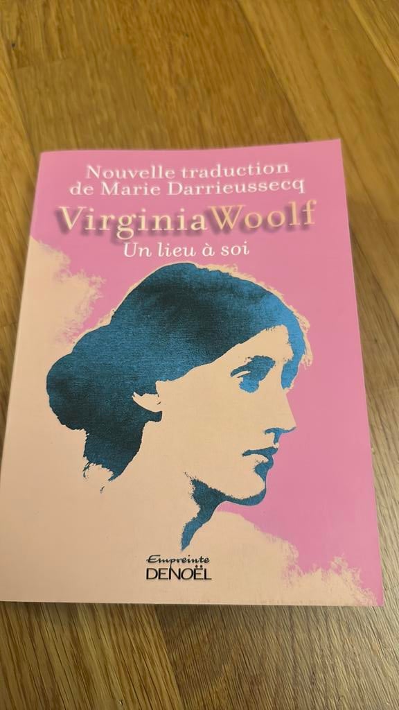 Virginia Woolf, Un lieu à soi, Boeken, Ophalen of Verzenden, Zo goed als nieuw