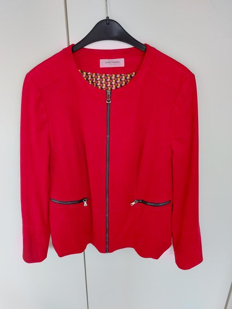 Rode suède blazer Gerry Weber maat 46, Ophalen, Maat 46/48 (XL) of groter, Zo goed als nieuw, Rood
