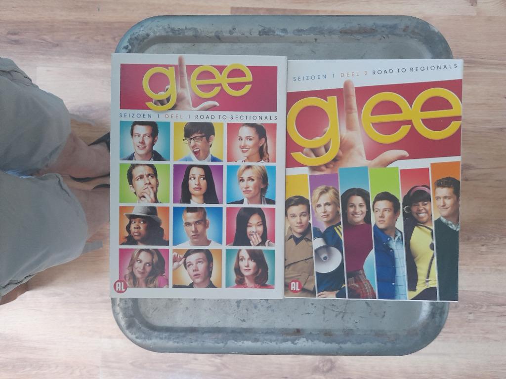 Glee pakket (DVD, CD en boek), Cd's en Dvd's, Alle leeftijden, Verzenden, Zo goed als nieuw, Drama