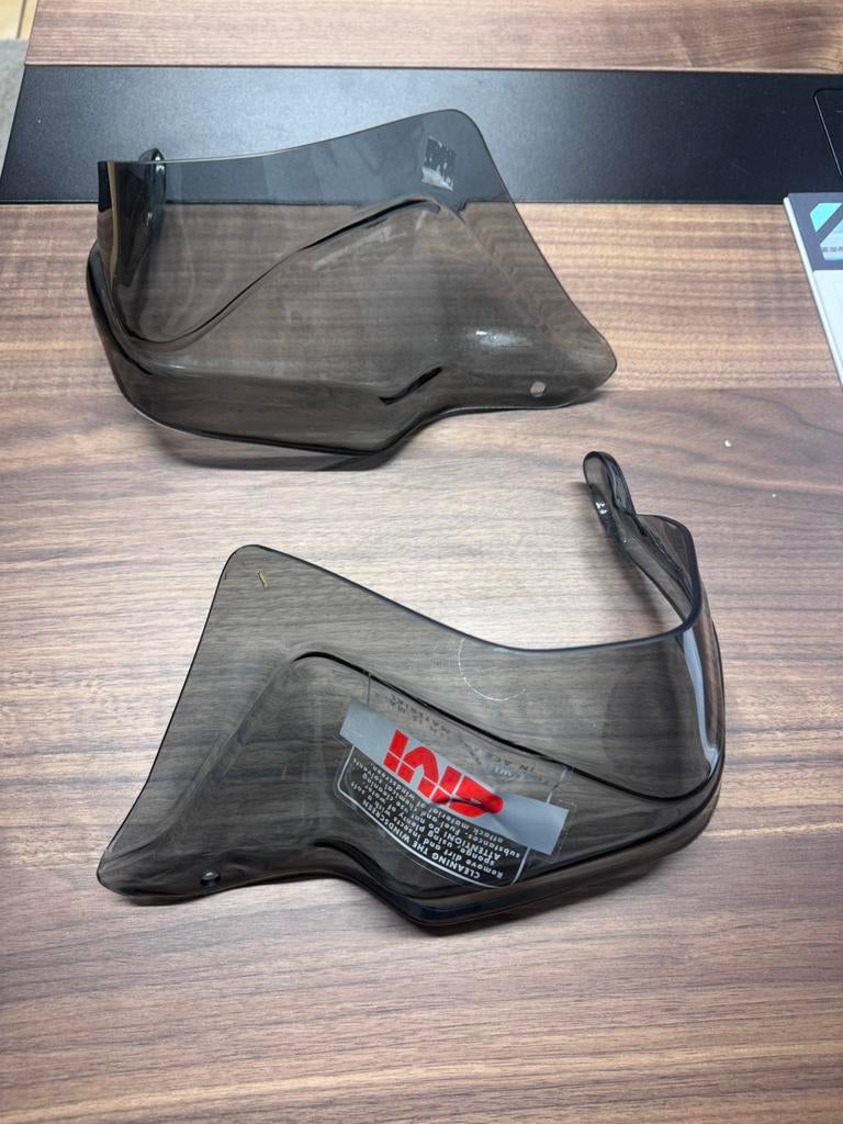 Handbeschermers Givi BMW R1250 GS, Motoren, Accessoires | Koffers en Tassen, Ophalen, Nieuw