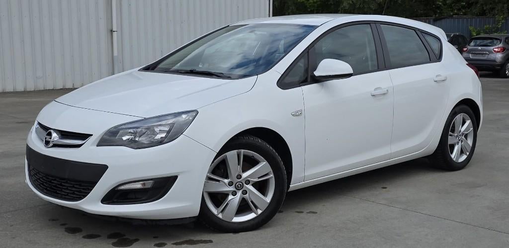 Opel Astra 1.7 CDTi Cosmo _ EURO 5, Auto's, Opel, Voorwielaandrijving, Euro 5, Stof, Zwart