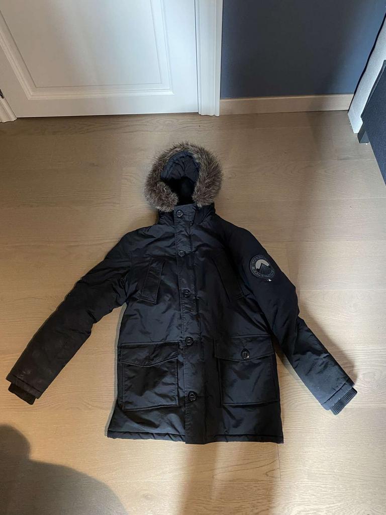 Winterjas Superdry, maat S, Kleding | Heren, Ophalen of Verzenden, Zo goed als nieuw, Maat 46 (S) of kleiner, Zwart
