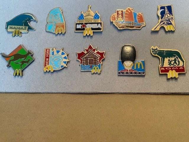 Lot 10 pin's McDonald's, Ophalen of Verzenden