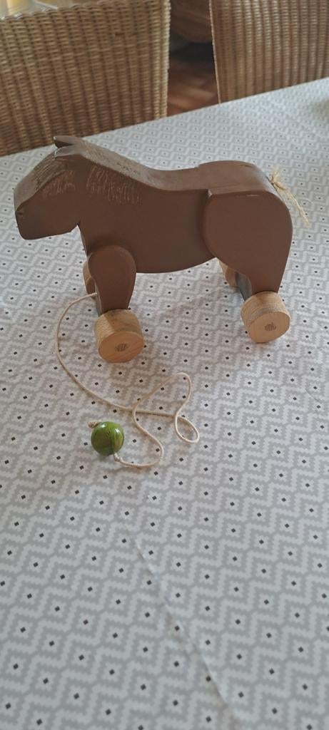Cheval en bois à tirer, Enlèvement, Comme neuf