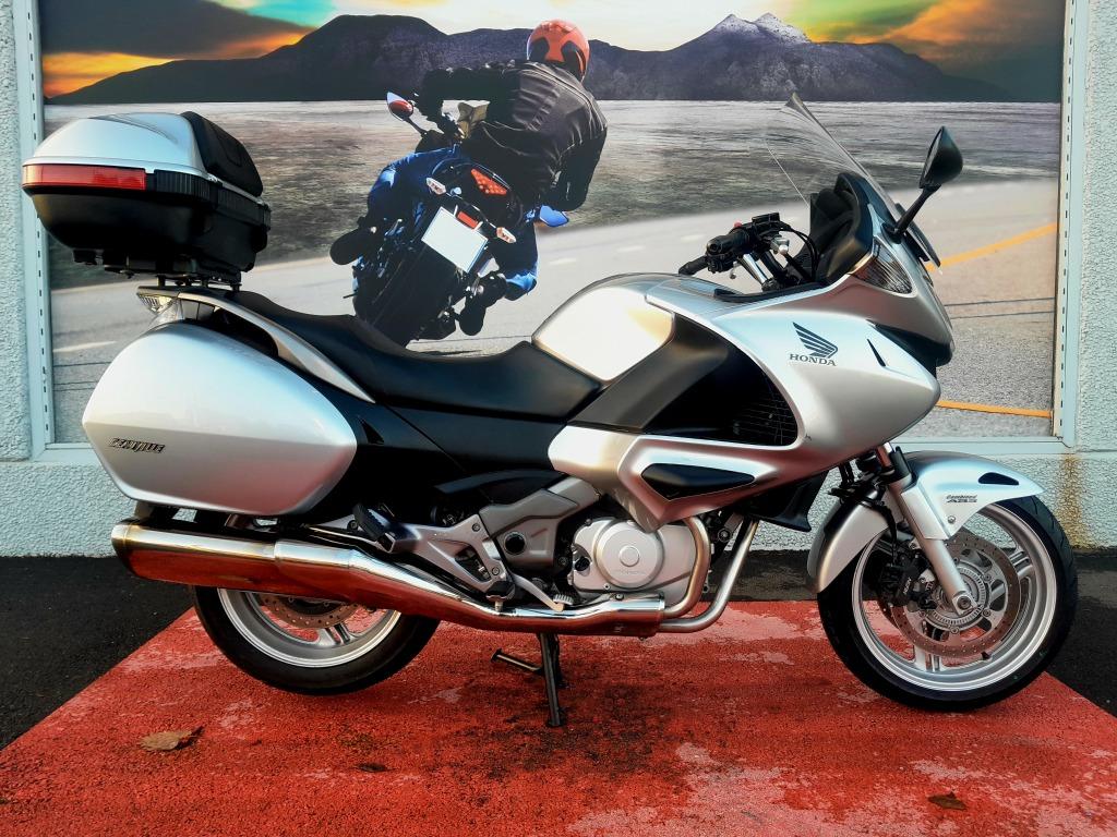 HONDA DEAUVILLE NT 700 ABS Garantie 1 ou 2 ans MOTOSD, Tourisme, Entreprise, Plus de 35 kW, 2 cylindres