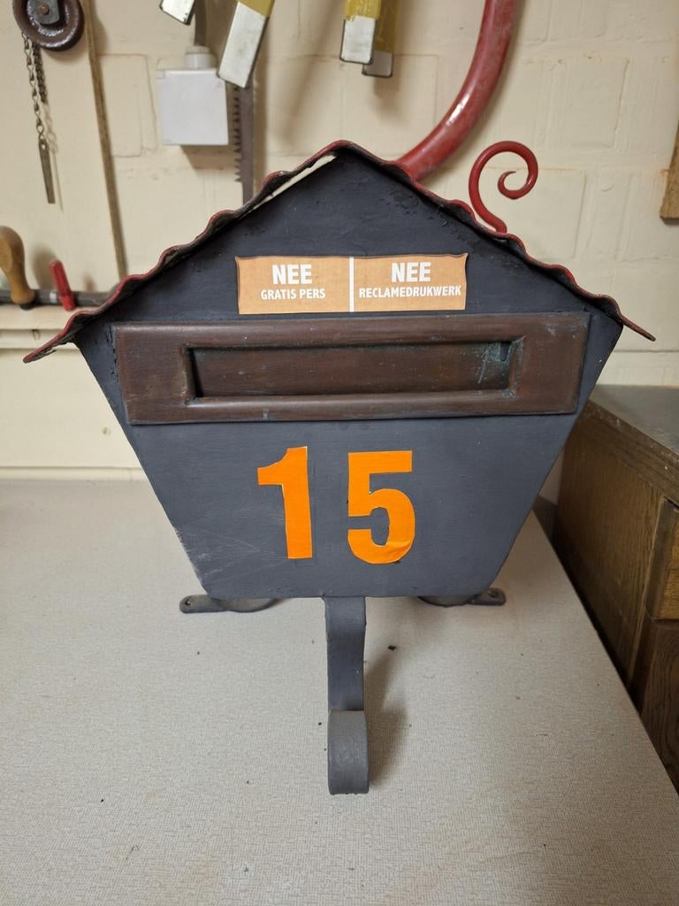 Boîte aux lettres, Enlèvement ou Envoi