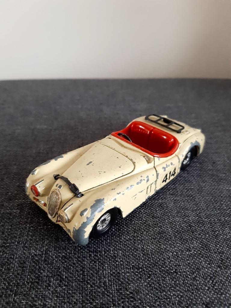 Corgi jaguar mk 120, Enlèvement ou Envoi, Utilisé, Voiture