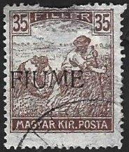 1 Postzegel Fiume 1918 Maaiers, met opdruk, Ophalen of Verzenden, Gestempeld