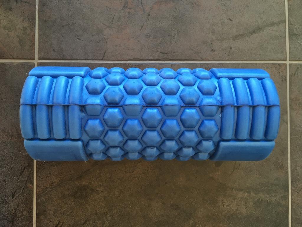 Foamroller, Sport en Fitness, Fitnessmaterialen, Ophalen of Verzenden, Zo goed als nieuw, Benen, Foamroller