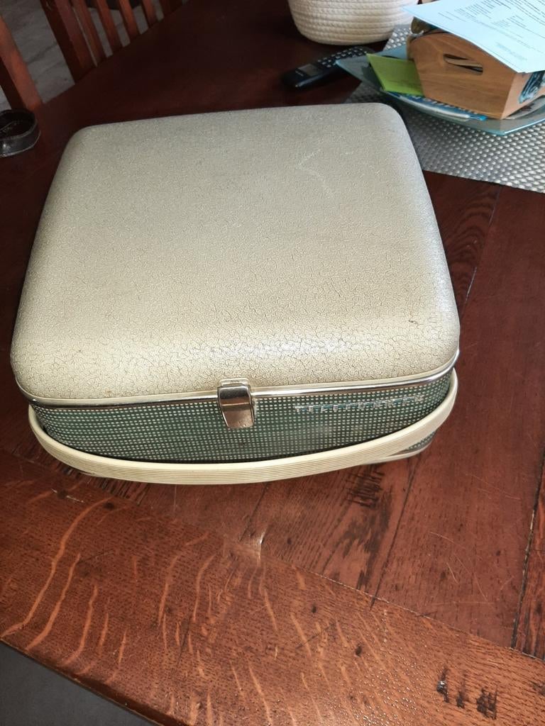 Telefunken bandopnemer., Ophalen